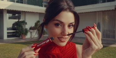 Türkiye'nin 1 Numaralı Makyaj Markası Flormar'ın Yeni Global Marka Yüzü “Hande Erçel” ile ilk lansmanı: “Volume Up Mascara”